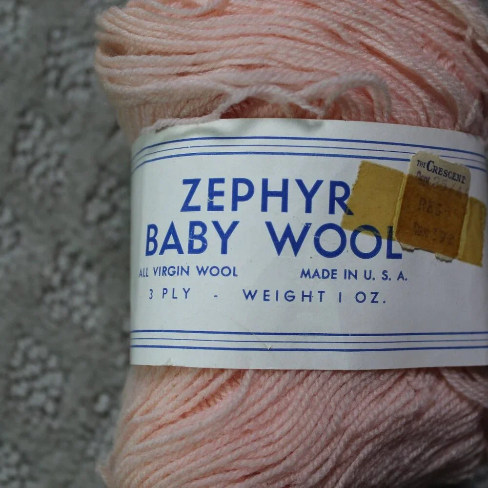 Vtg 5 Skeins Yarn 4 Chadwick's Red Heart Baby Wool & 1 Zephyr 100% Virgin Wool